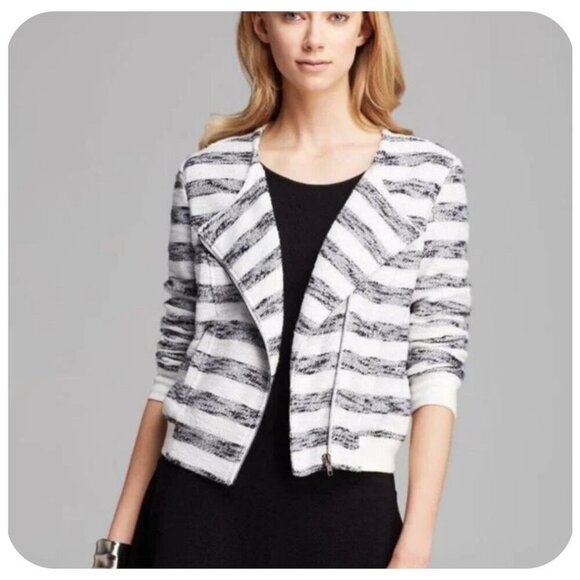 Sanctuary Asymmetric Zip Front Blue and White Striped Cropped Jacket Women's Lg - Picture 9 of 11